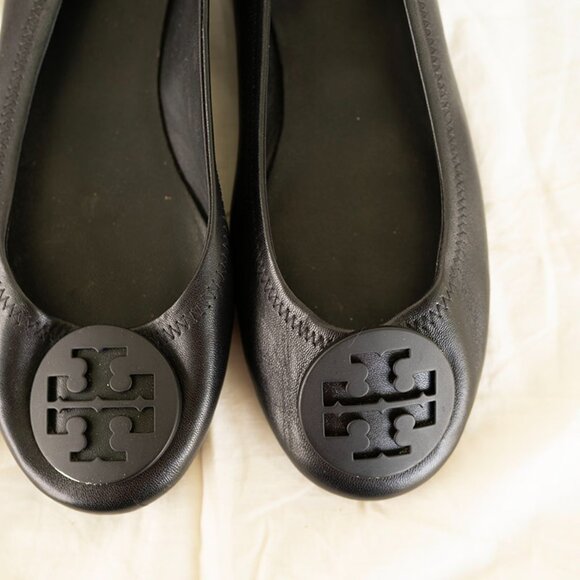 Tory Burch Claire Ballet Flat Leather Black Shoes size 10.5 $228 Current Style - Picture 2 of 5